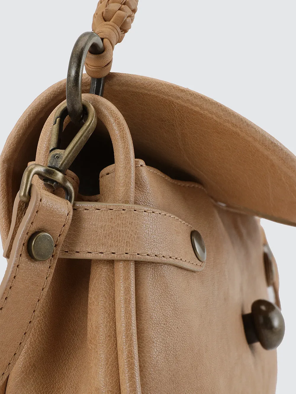 HOLES WOVEN 03 - Taupe Leather Handle Bag