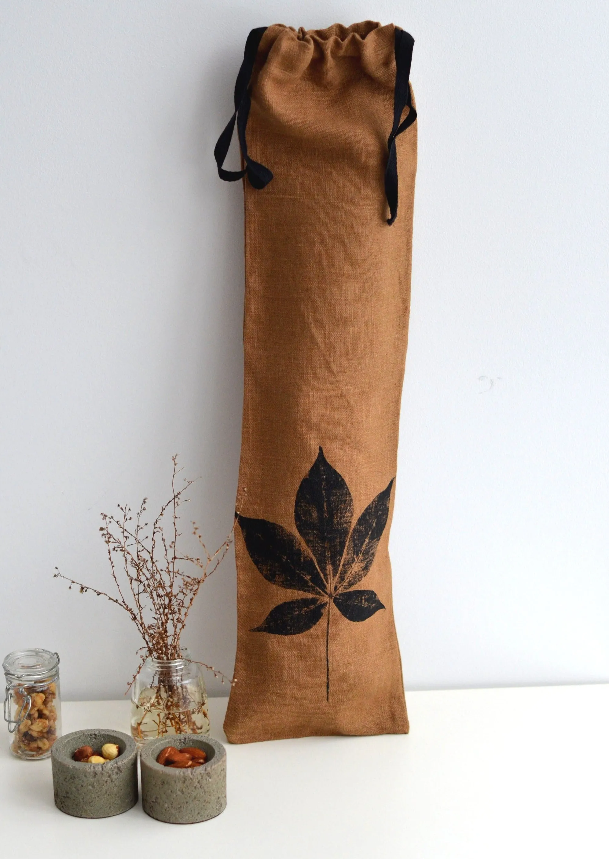 Linen Creeper Baguette Bag in Ginger