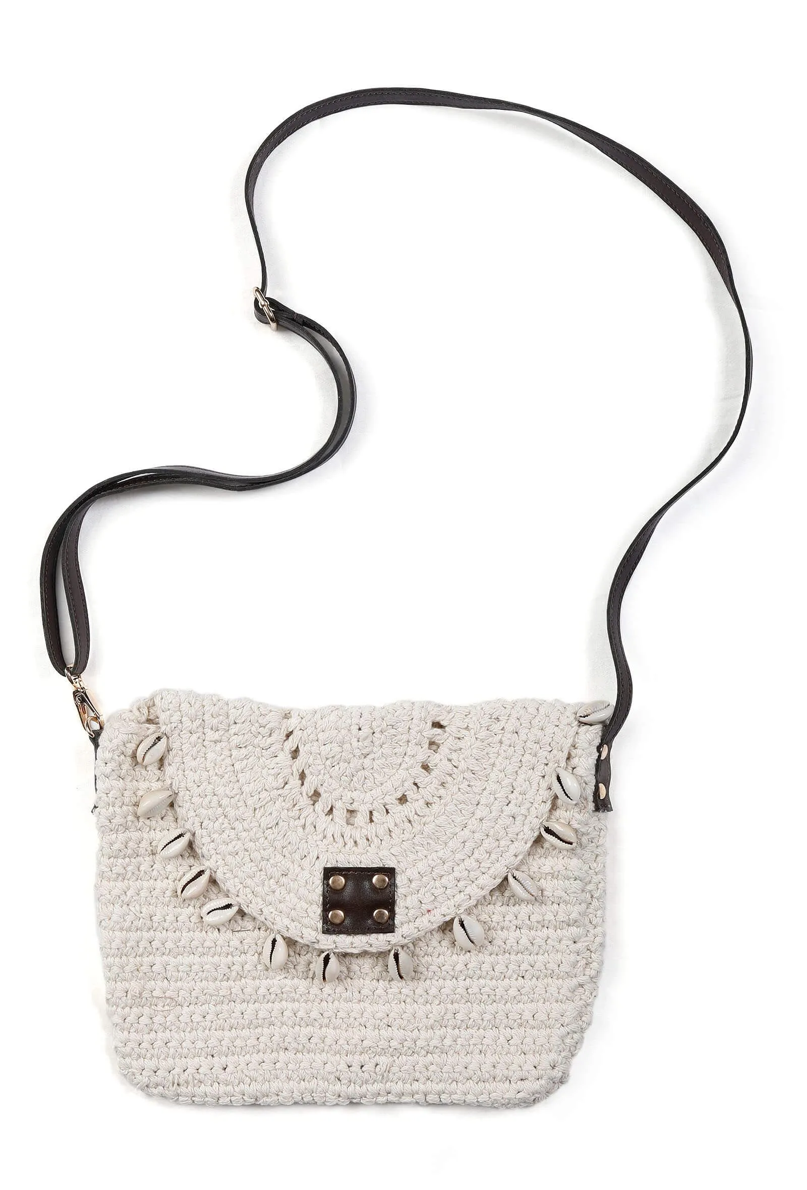 White Seashells Crochet Bag